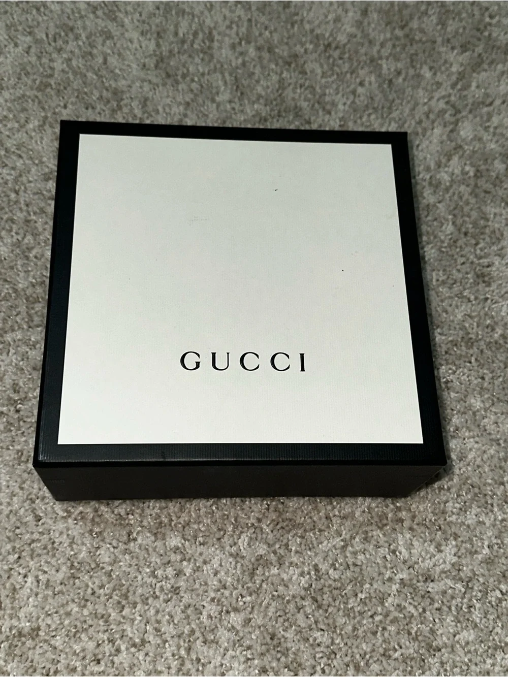 Gucci worn less